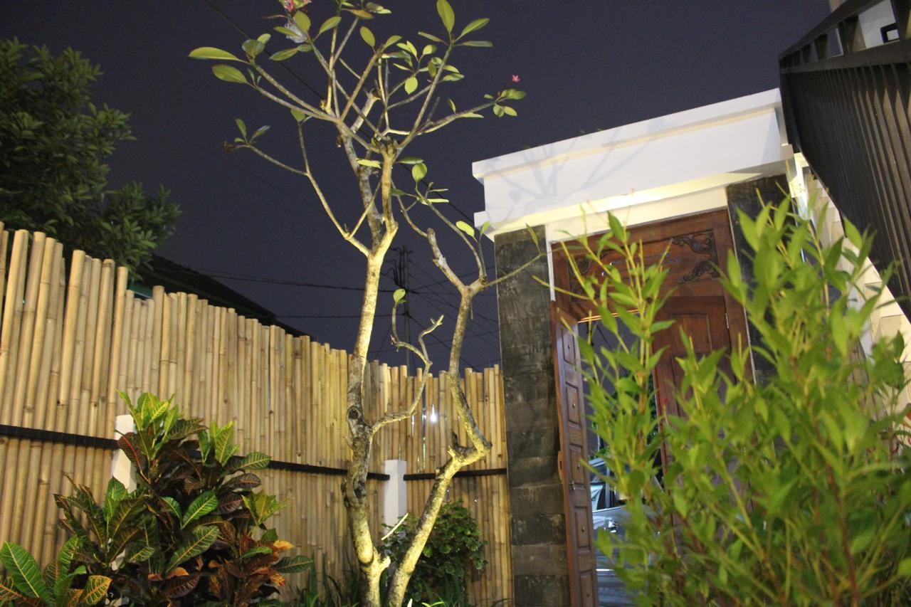 יוגיאקרטה The Wayang Homestay מראה חיצוני תמונה